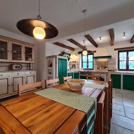 度假居 Motovun 2129 *