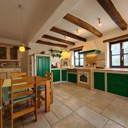 度假居 Motovun 2129 *