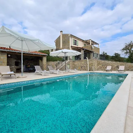 度假居 Motovun 2129 Bartolici