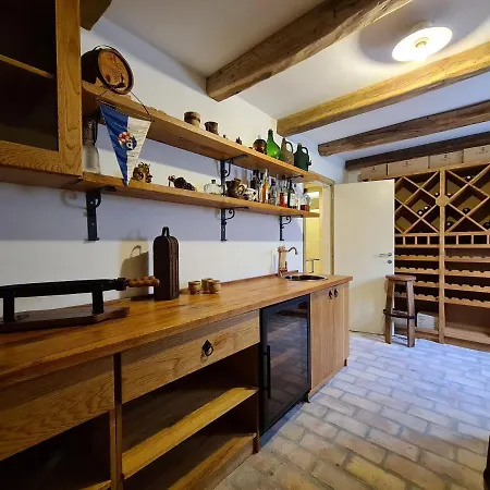 度假居 Motovun 2129 *