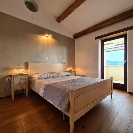 Motovun 2129 度假居