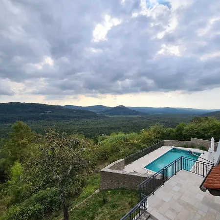 Motovun 2129 * Bartolici