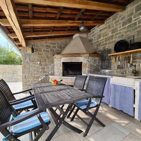 Motovun 2129 * Bartolici